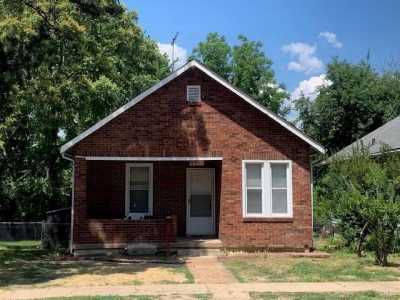 Home For Sale in Saint Louis, Missouri