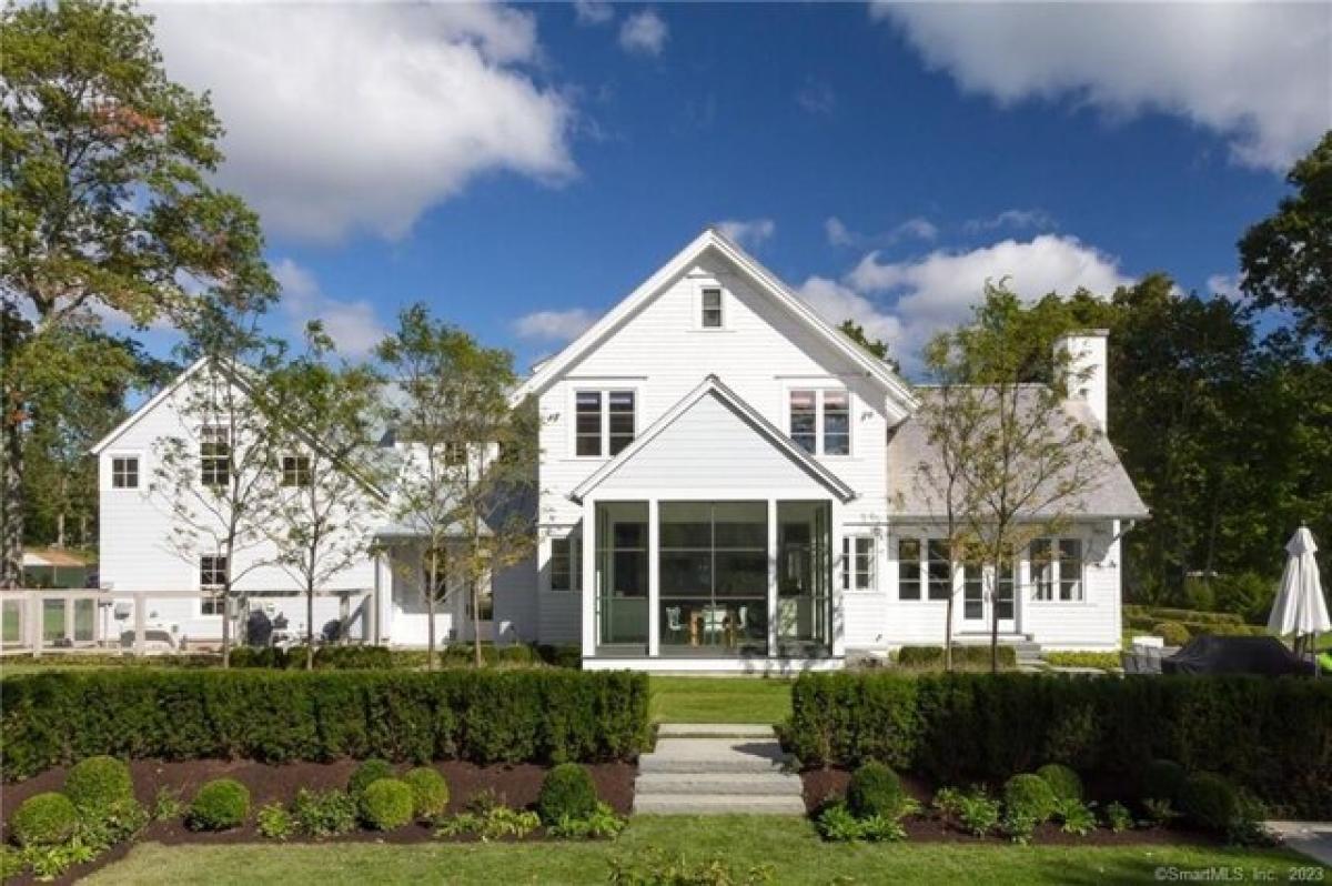 Picture of Home For Sale in Fairfield, Connecticut, United States