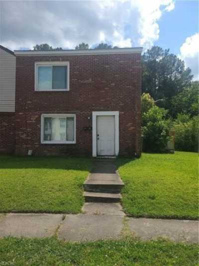 Home For Sale in Chesapeake, Virginia