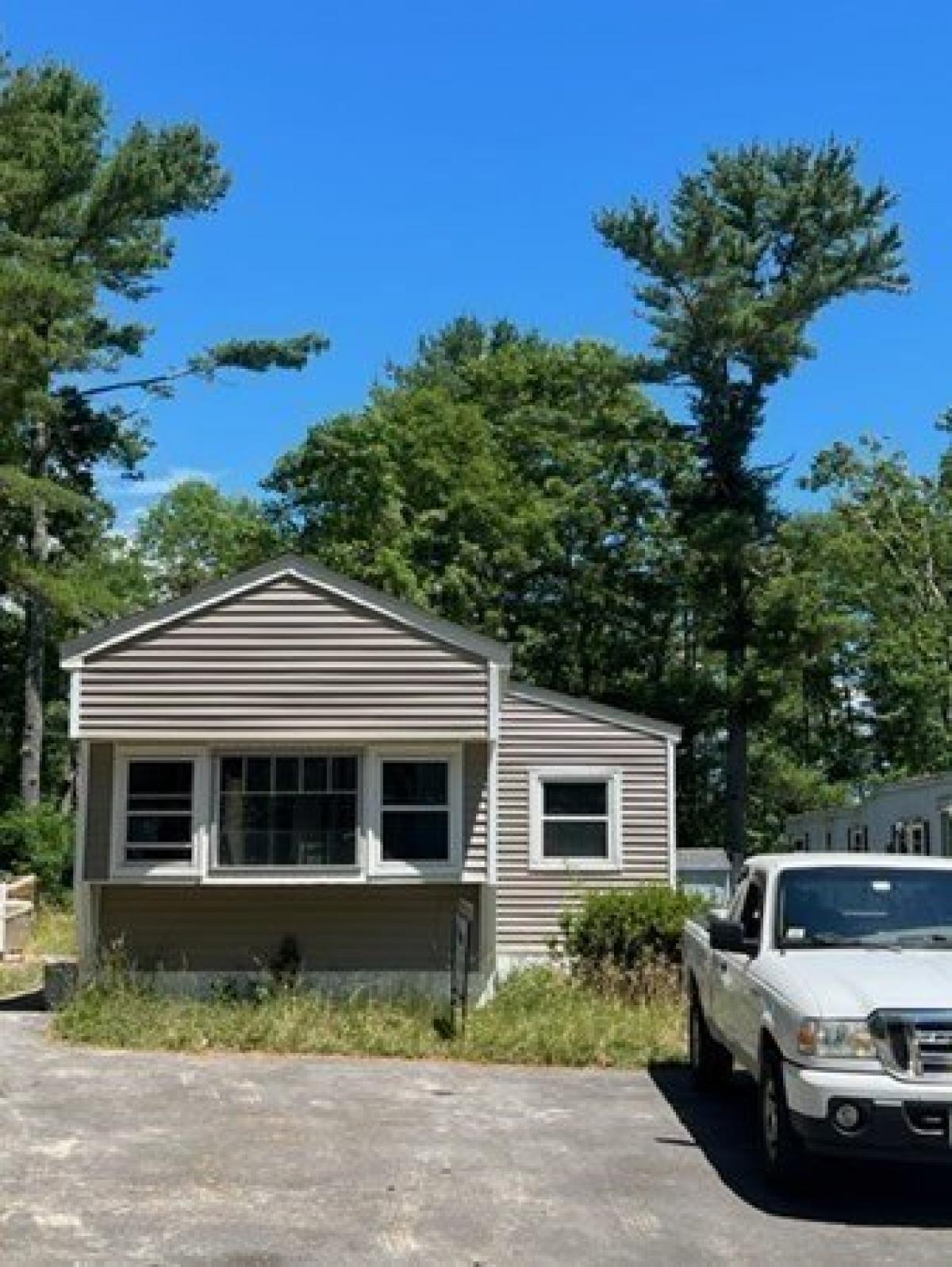 Picture of Home For Sale in Wareham, Massachusetts, United States