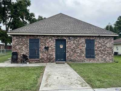 Home For Sale in Plaquemine, Louisiana