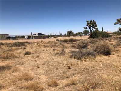 Residential Land For Sale in Phelan, California