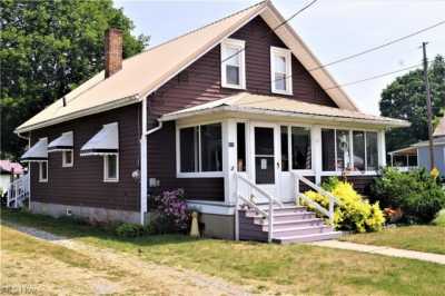 Home For Sale in Malvern, Ohio