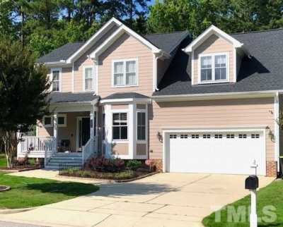 Home For Sale in Apex, North Carolina