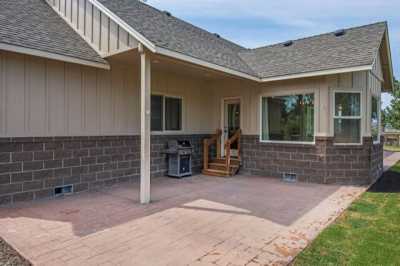 Home For Sale in Terrebonne, Oregon