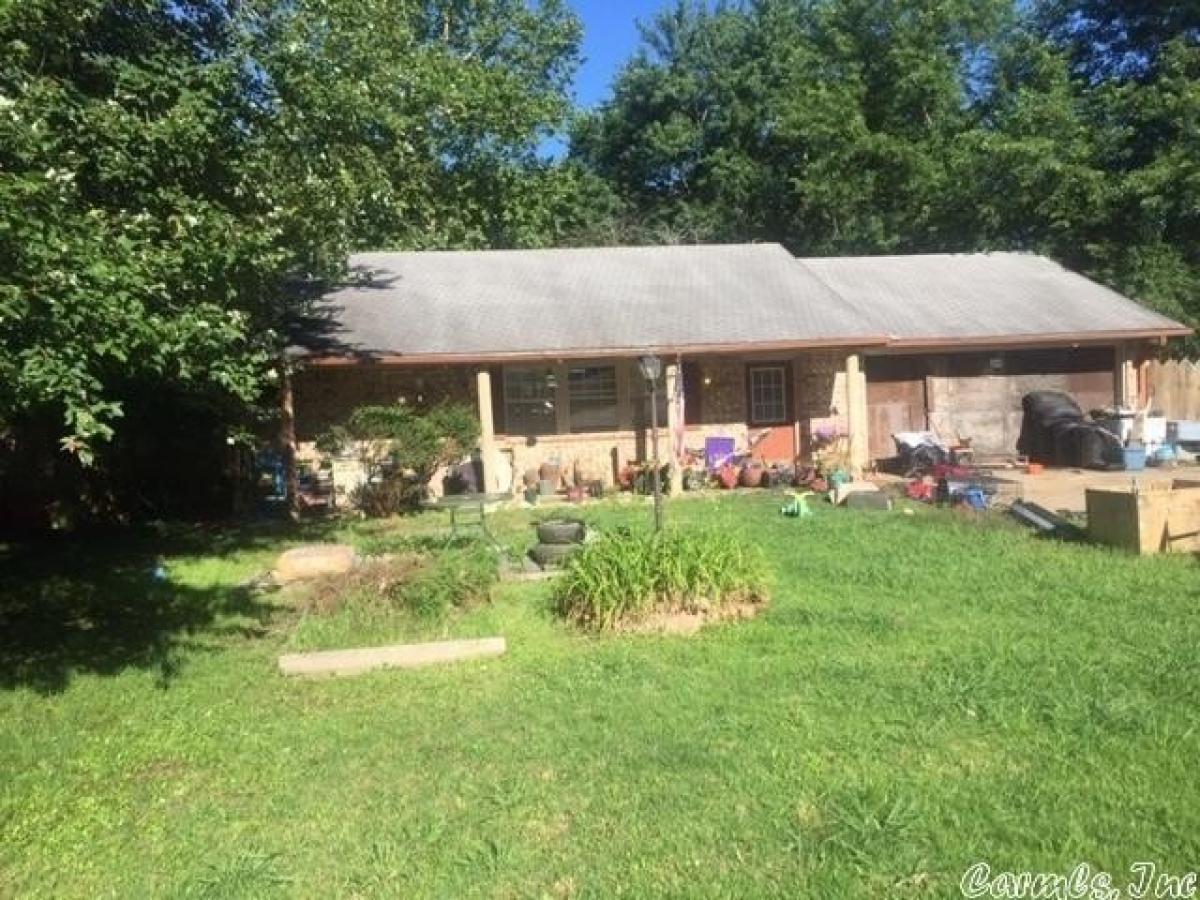 Picture of Home For Sale in Mena, Arkansas, United States