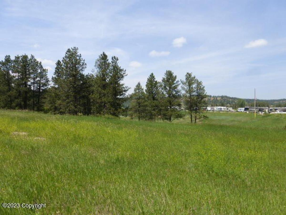 Picture of Residential Land For Sale in Hulett, Wyoming, United States