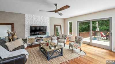 Home For Sale in River Vale, New Jersey