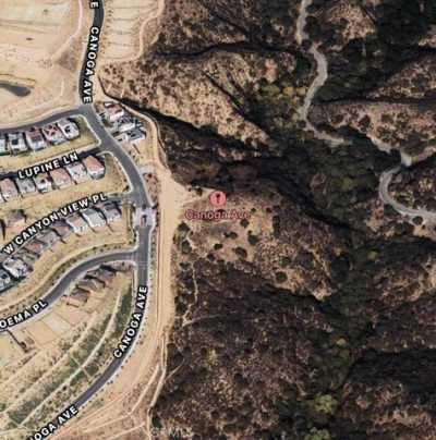 Residential Land For Sale in Chatsworth, California