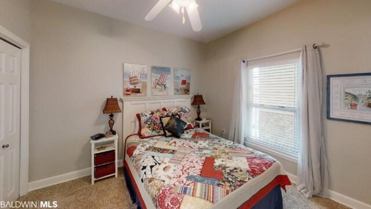 Picture of Home For Sale in Gulf Shores, Alabama, United States