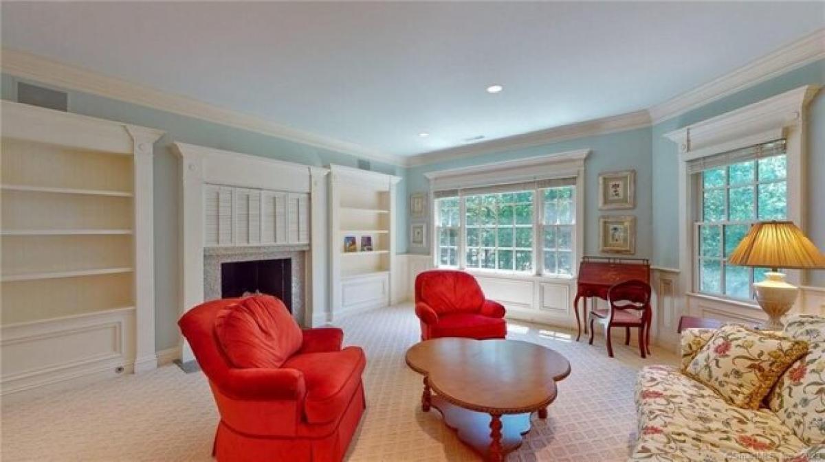 Picture of Home For Sale in Farmington, Connecticut, United States