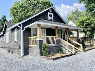 Home For Sale in Gallatin, Tennessee