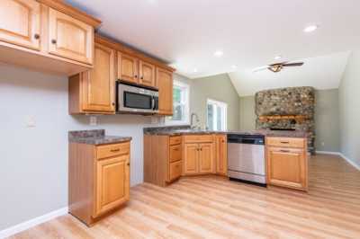 Home For Sale in Delafield, Wisconsin