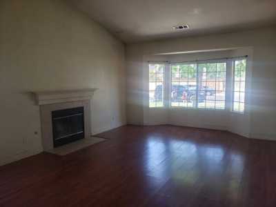 Home For Rent in Los Banos, California
