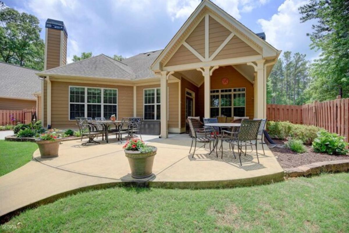 Picture of Home For Sale in Newnan, Georgia, United States