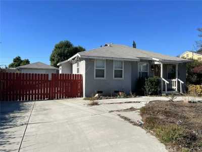 Home For Sale in El Monte, California