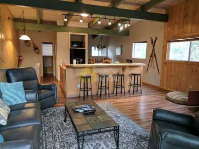 Home For Rent in Mammoth Lakes, California