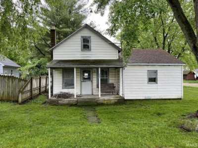 Home For Sale in Mulberry, Indiana