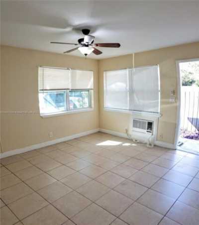 Apartment For Rent in Hollywood, Florida