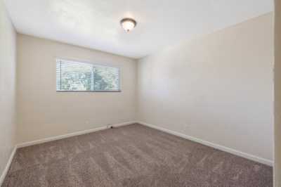 Home For Sale in Tulare, California