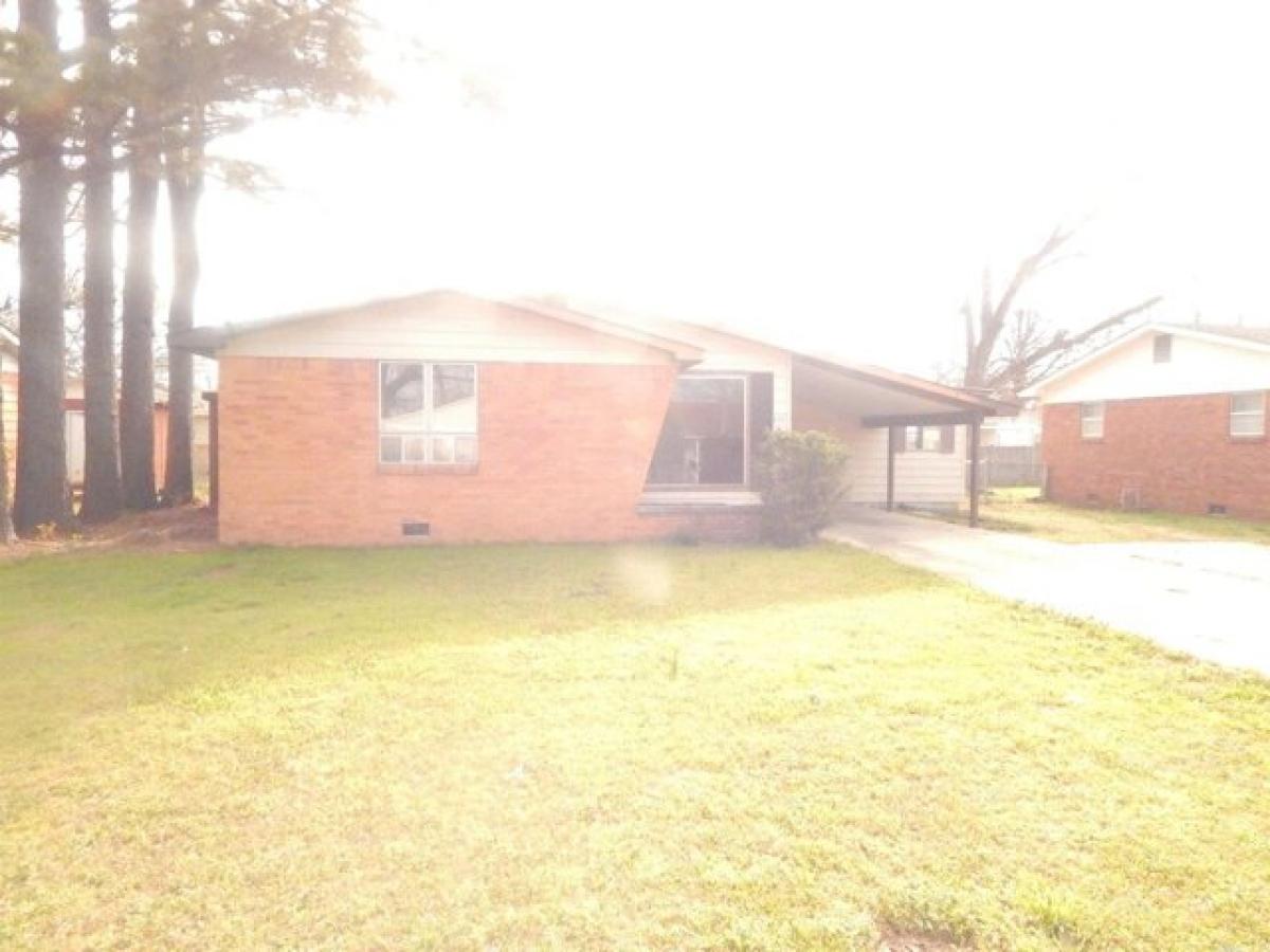 Picture of Home For Sale in Paragould, Arkansas, United States