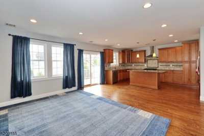 Home For Sale in Cranford, New Jersey