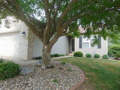 Home For Sale in Savoy, Illinois