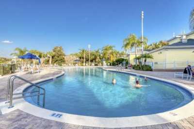 Home For Sale in Davenport, Florida
