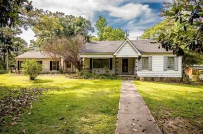 Home For Sale in El Dorado, Arkansas