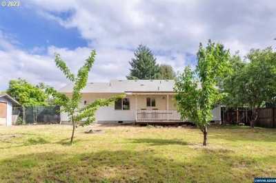 Home For Sale in Lebanon, Oregon
