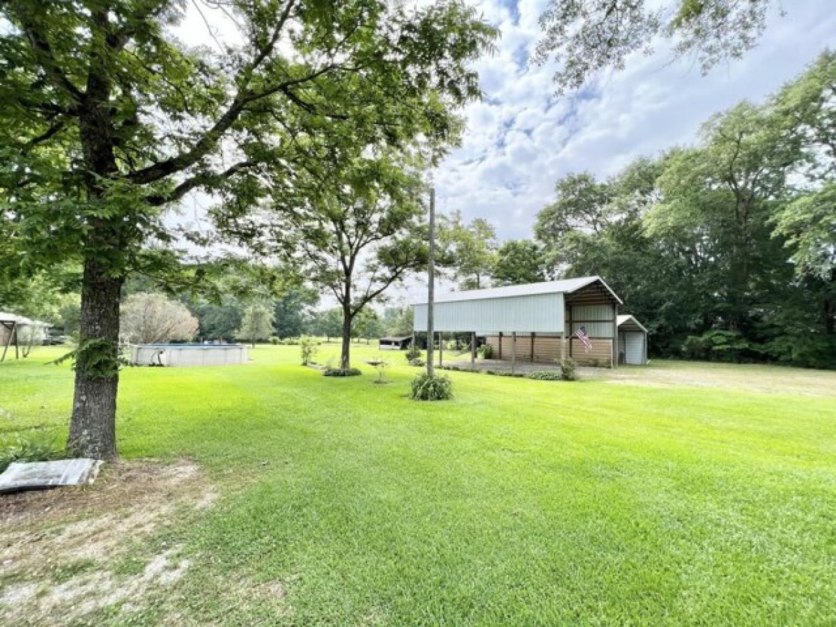 Picture of Home For Sale in Reform, Alabama, United States