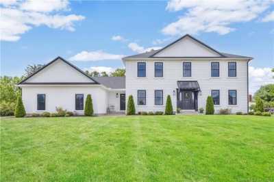 Home For Sale in Suffield, Connecticut
