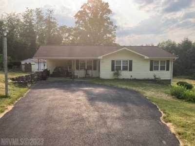Home For Sale in Floyd, Virginia