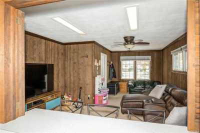 Home For Sale in Hicksville, New York