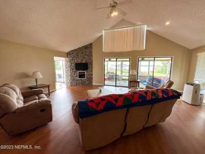 Home For Sale in Florahome, Florida