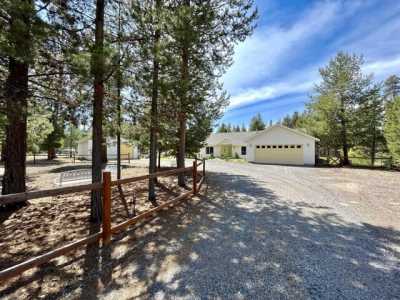 Home For Sale in Gilchrist, Oregon
