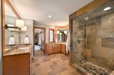 Home For Sale in Mequon, Wisconsin