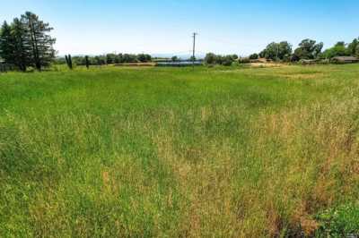 Residential Land For Sale in Penngrove, California