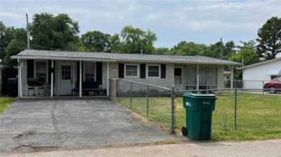 Home For Sale in Cahokia, Illinois