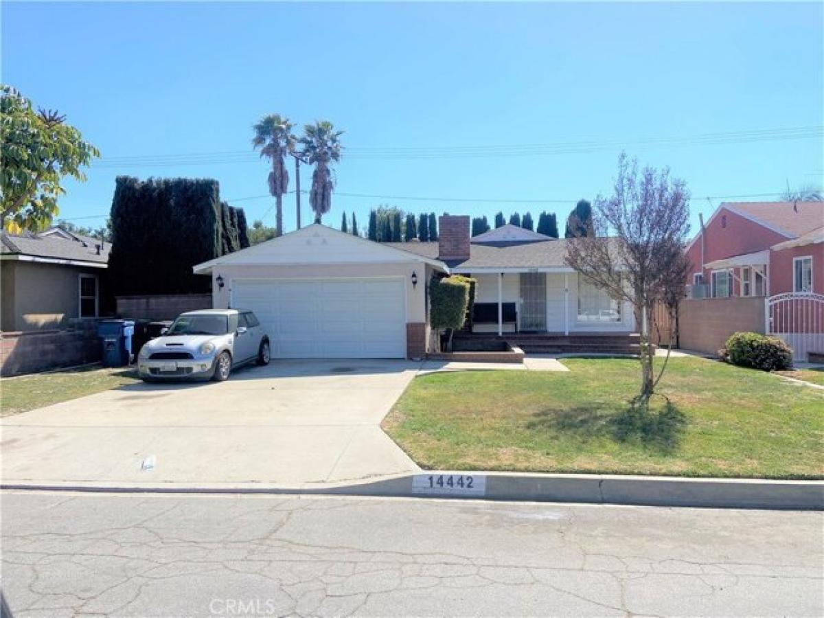 Picture of Home For Sale in Whittier, California, United States