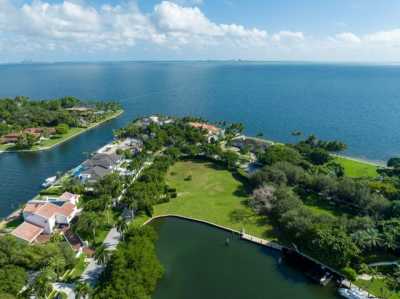 Residential Land For Sale in Coral Gables, Florida
