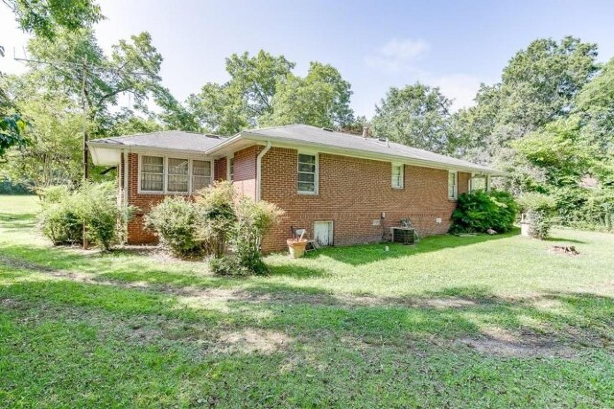 Picture of Home For Sale in Grayson, Georgia, United States
