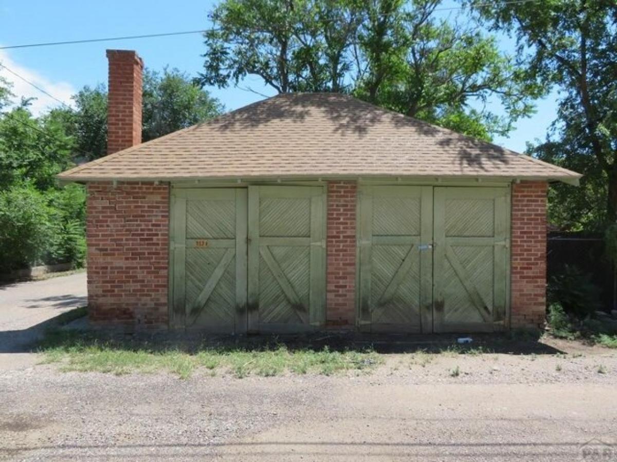 Picture of Home For Sale in Pueblo, Colorado, United States