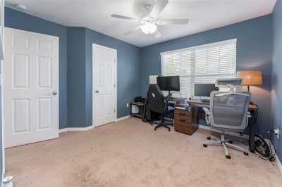 Home For Sale in Lithia, Florida