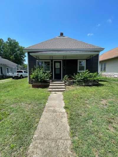 Home For Sale in Chanute, Kansas