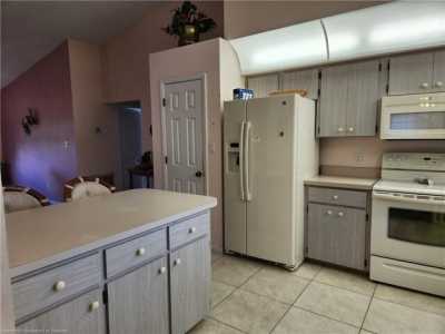Home For Sale in Lake Placid, Florida