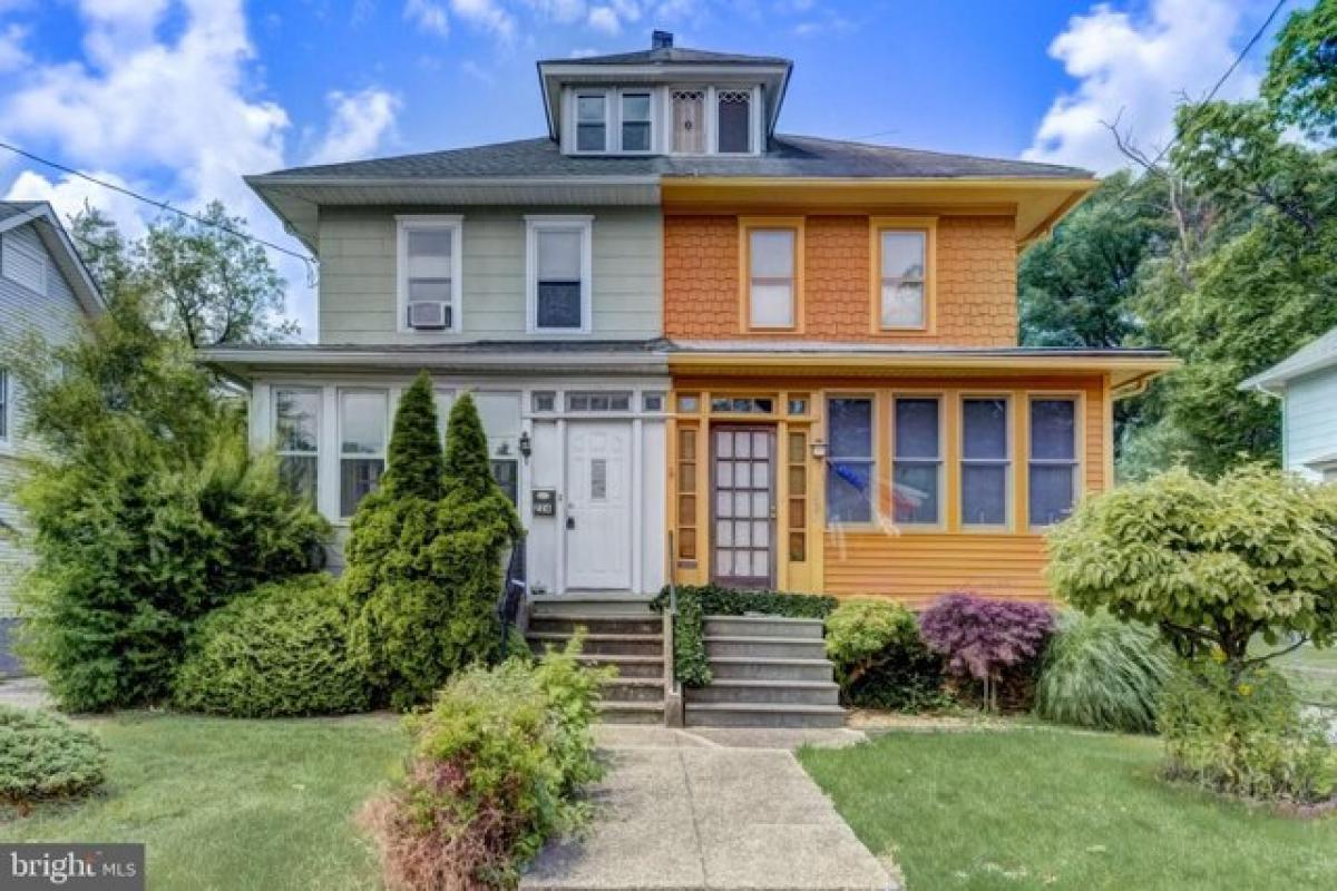 Picture of Home For Sale in Oaklyn, New Jersey, United States