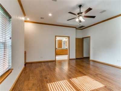 Home For Sale in Mustang, Oklahoma