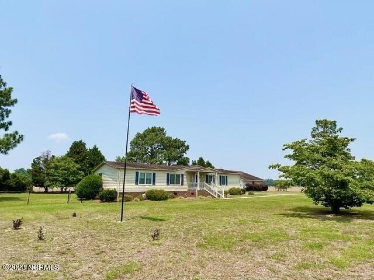 Picture of Home For Sale in Edenton, North Carolina, United States