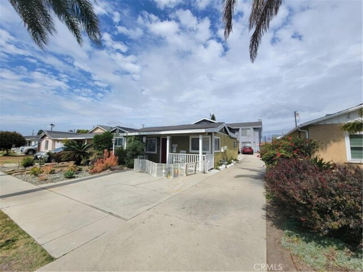 Picture of Home For Sale in Torrance, California, United States